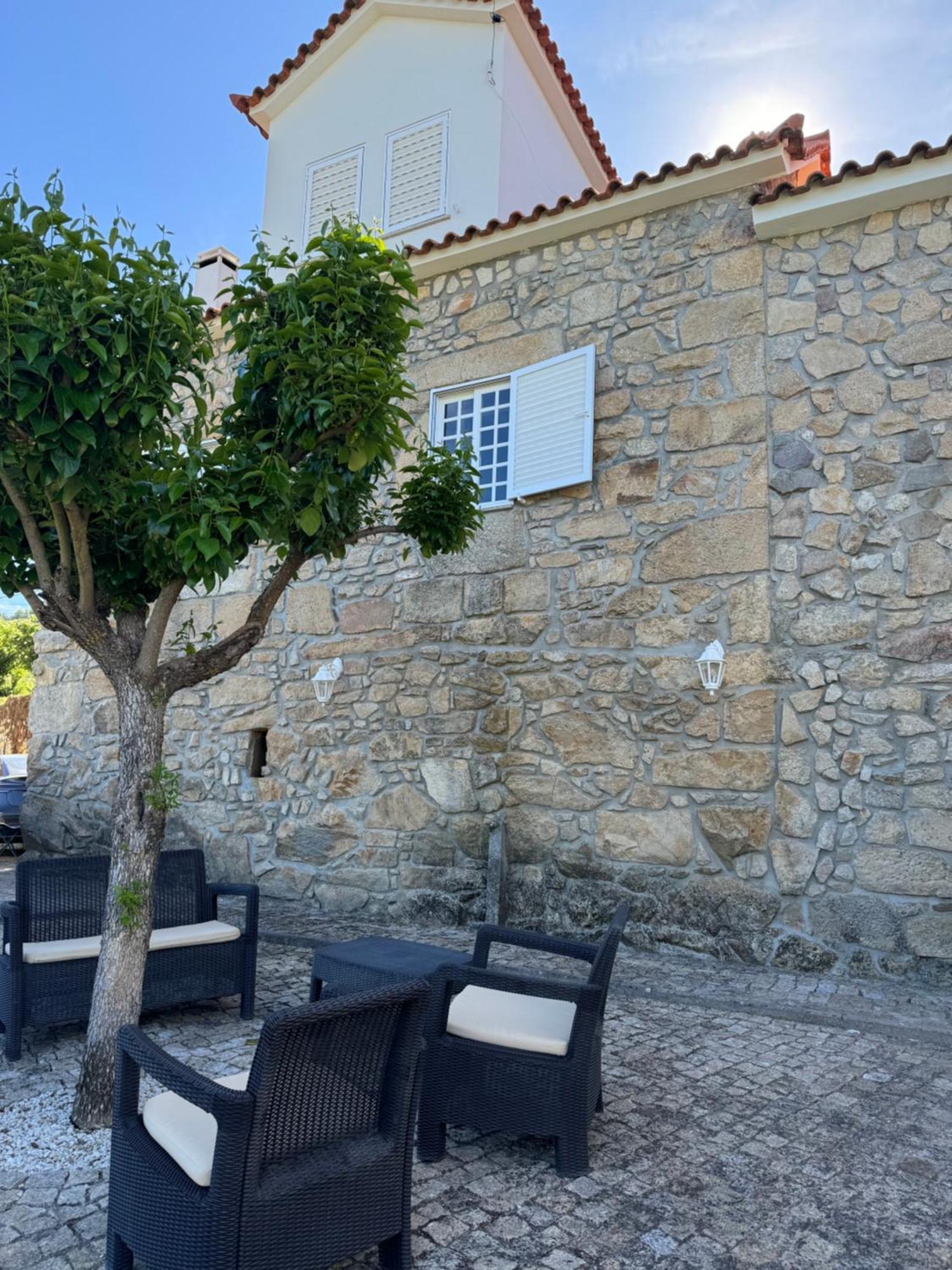 Villa Stone House Salzedas Esterno foto